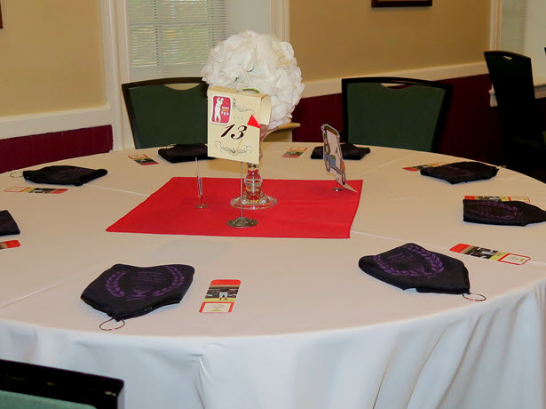 Banquet table settin1